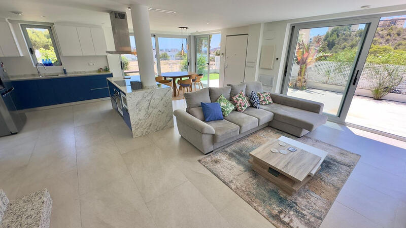 4 slaapkamer Villa Te koop