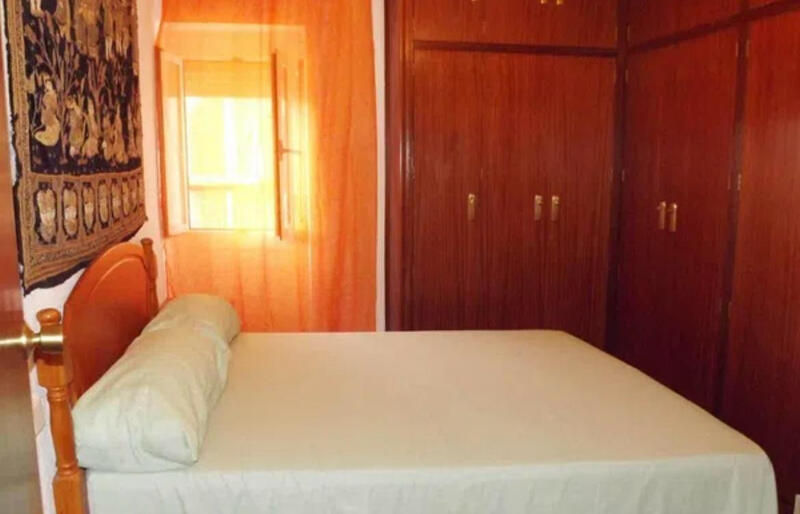 4 bedroom Apartment for sale