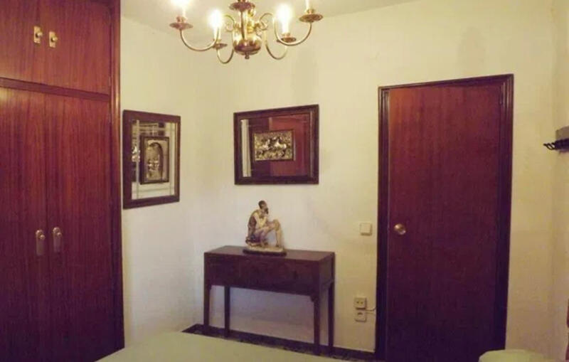 4 bedroom Apartment for sale