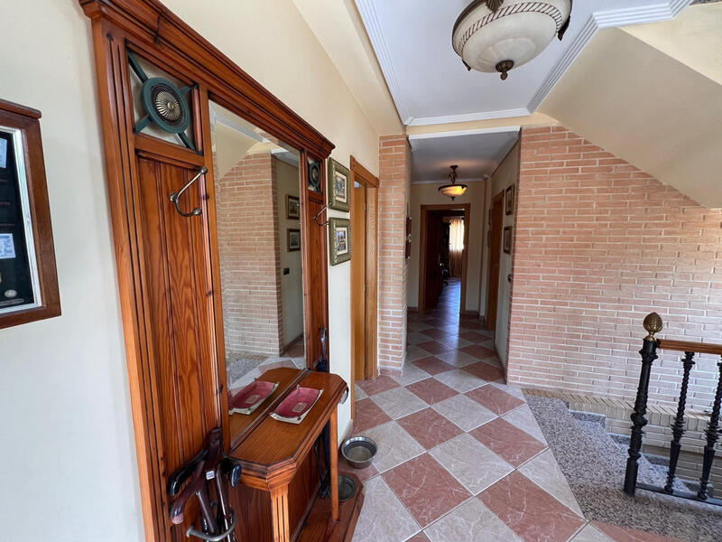 8 soveværelse Villa til salg