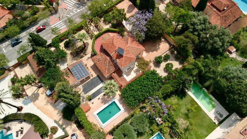 6 soverom Villa til salgs