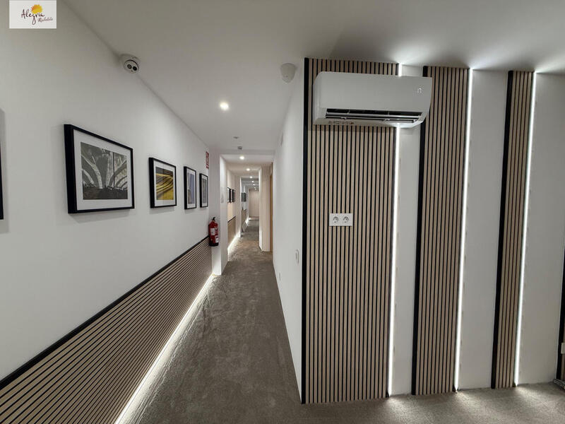 5 bedroom Apartment for sale