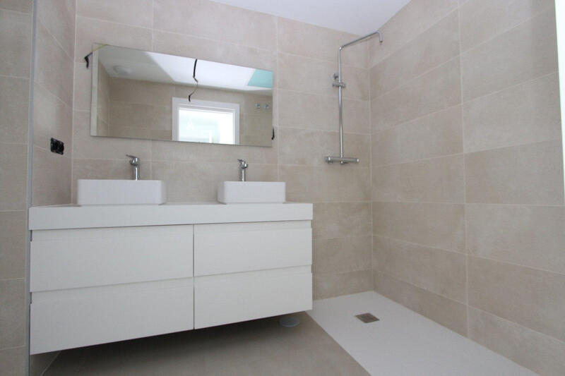 2 slaapkamer Appartement Te koop