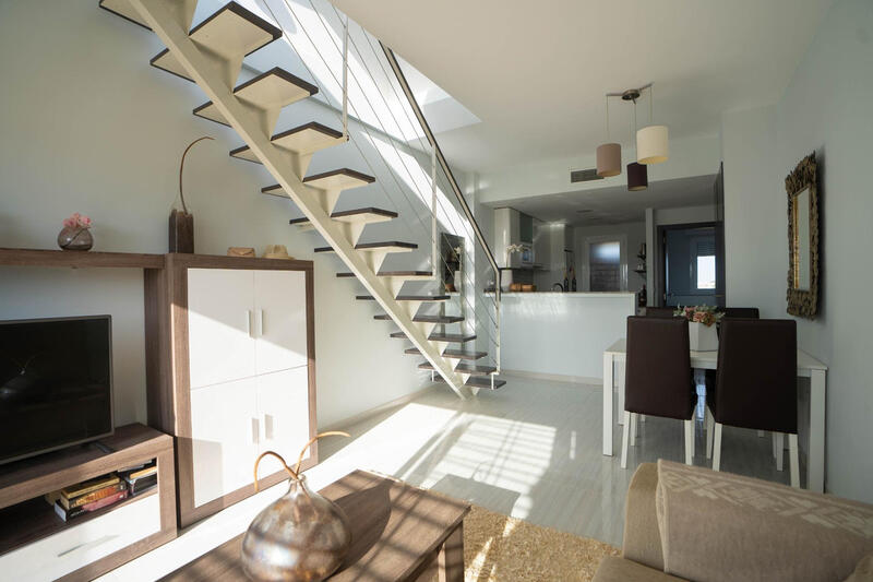 4 slaapkamer Appartement Te koop 4 slaapkamer Appartement Te koop