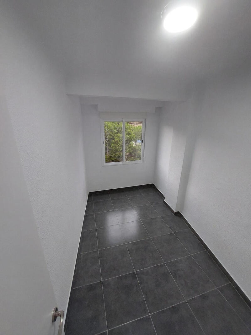 3 Schlafzimmer Appartement zu verkaufen