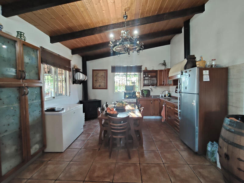 4 Schlafzimmer Villa zu verkaufen