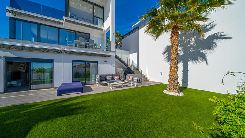 4 chambre Villa à vendre