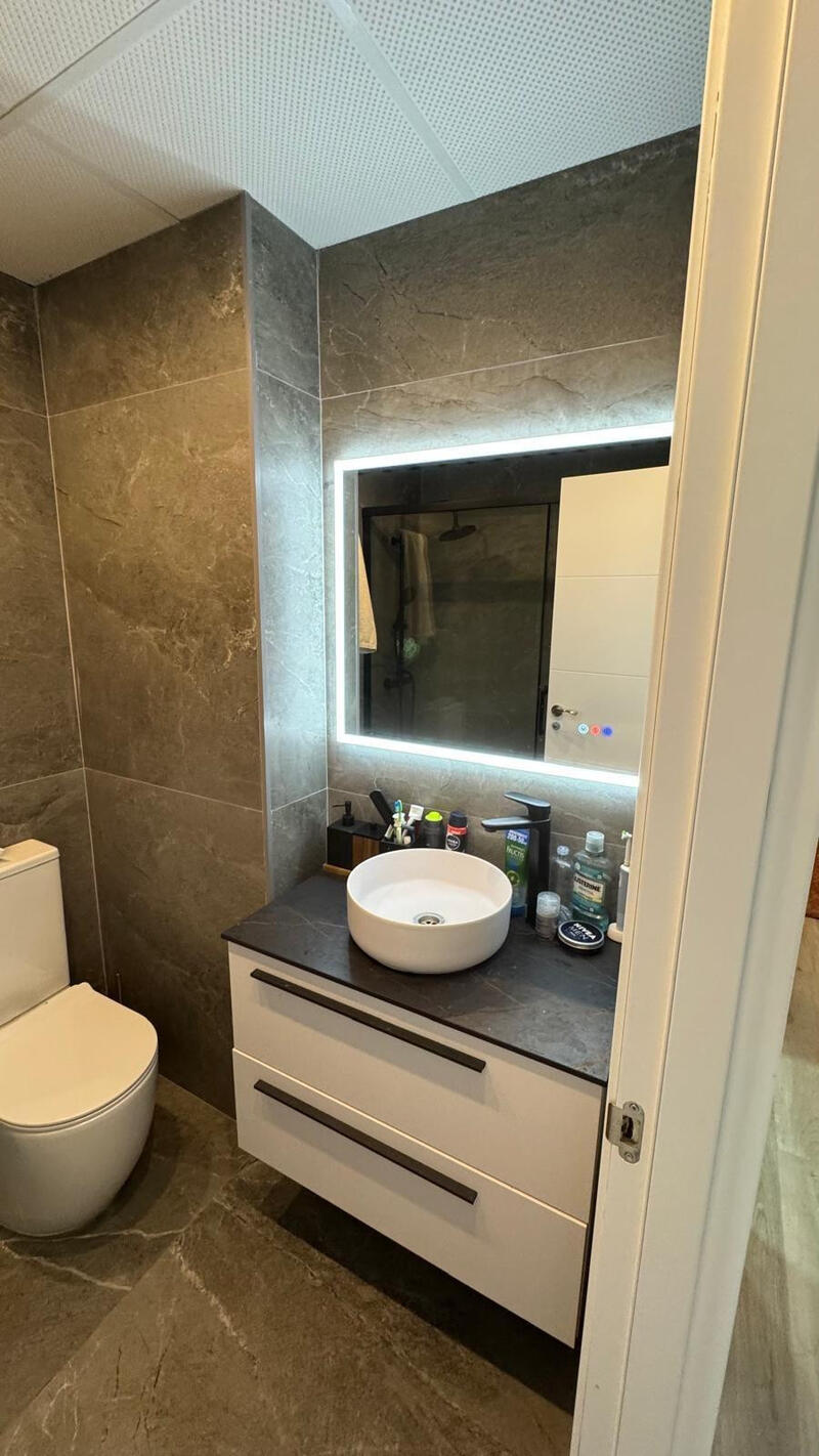 2 slaapkamer Appartement Te koop