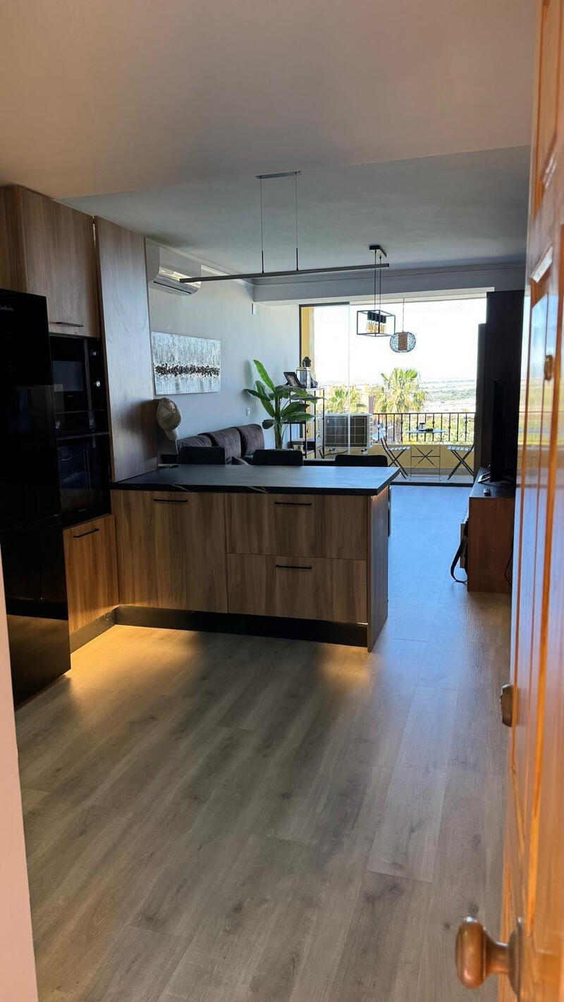 2 slaapkamer Appartement Te koop