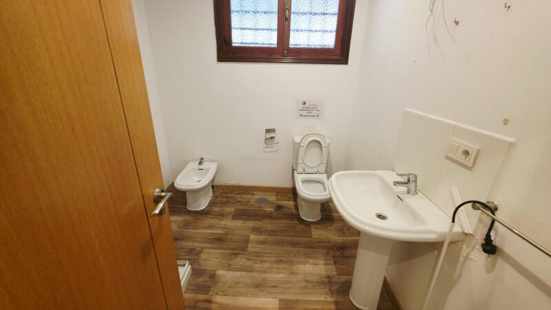 5 bedroom Villa for sale