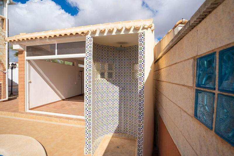 4 chambre Villa à vendre