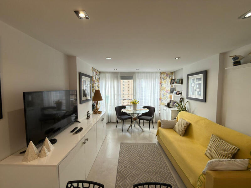 Apartment for sale in Benidorm, Alicante