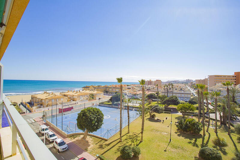 Apartment for sale in Torrevieja, Alicante Apartment for sale in Torrevieja, Alicante