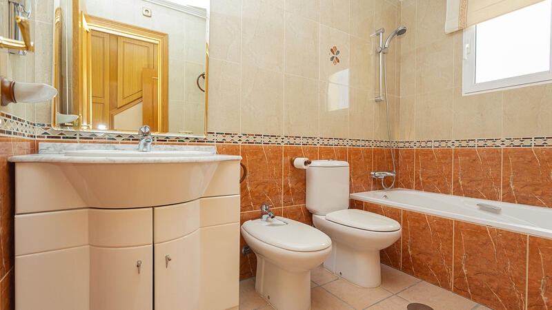 3 Cuarto Adosado en venta