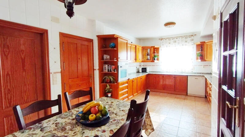 6 slaapkamer Villa Te koop