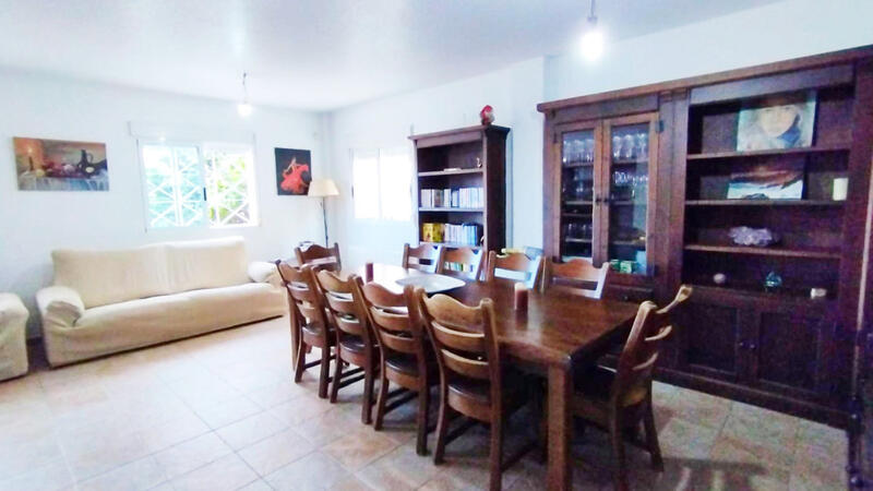 6 slaapkamer Villa Te koop