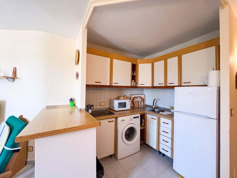 1 bedroom Apartment for sale