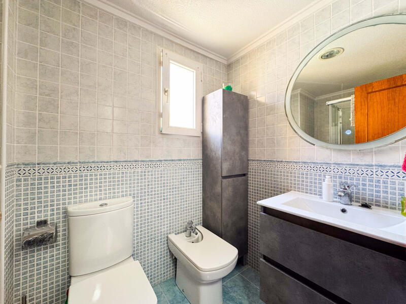 3 Schlafzimmer Stadthaus zu verkaufen