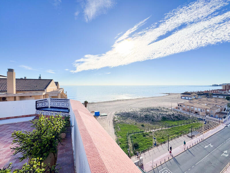 4 bedroom Apartment for sale