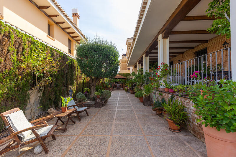 6 chambre Villa à vendre