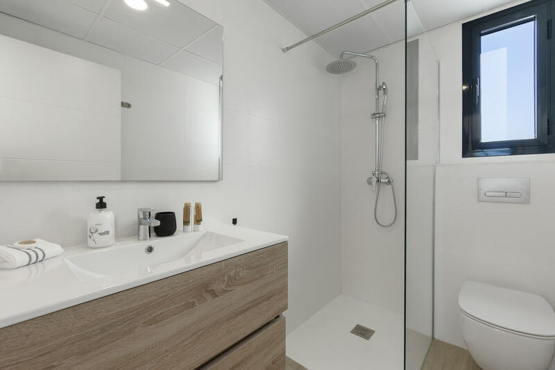 3 Schlafzimmer Villa zu verkaufen 3 Schlafzimmer Villa zu verkaufen