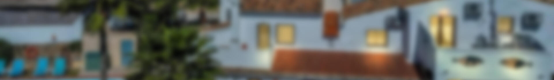 7 спальная комната Деревенский Дом продается