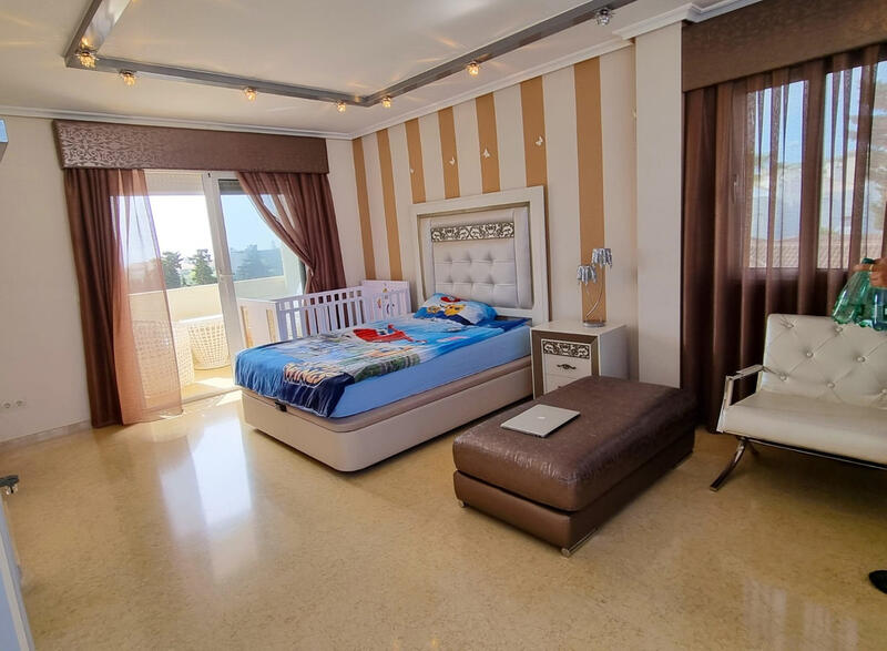 5 slaapkamer Villa Te koop