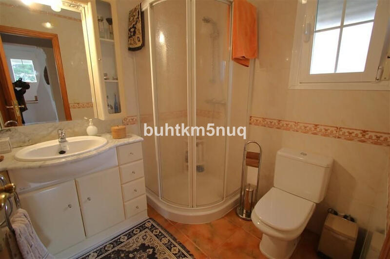 5 bedroom Villa for sale