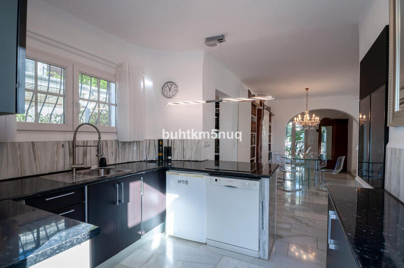 4 sovrum Villa till salu