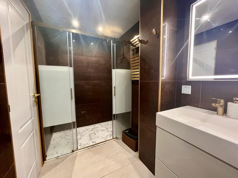 3 Schlafzimmer Appartement zu verkaufen