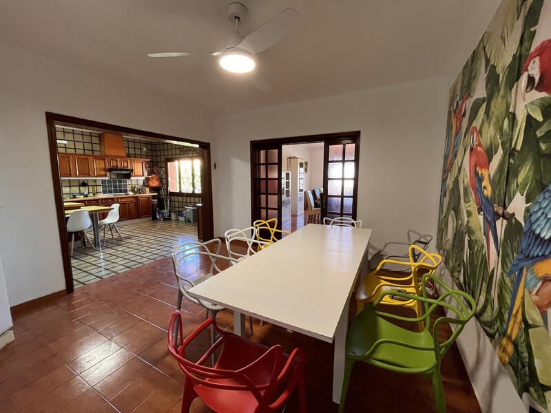 4 Schlafzimmer Villa zu verkaufen