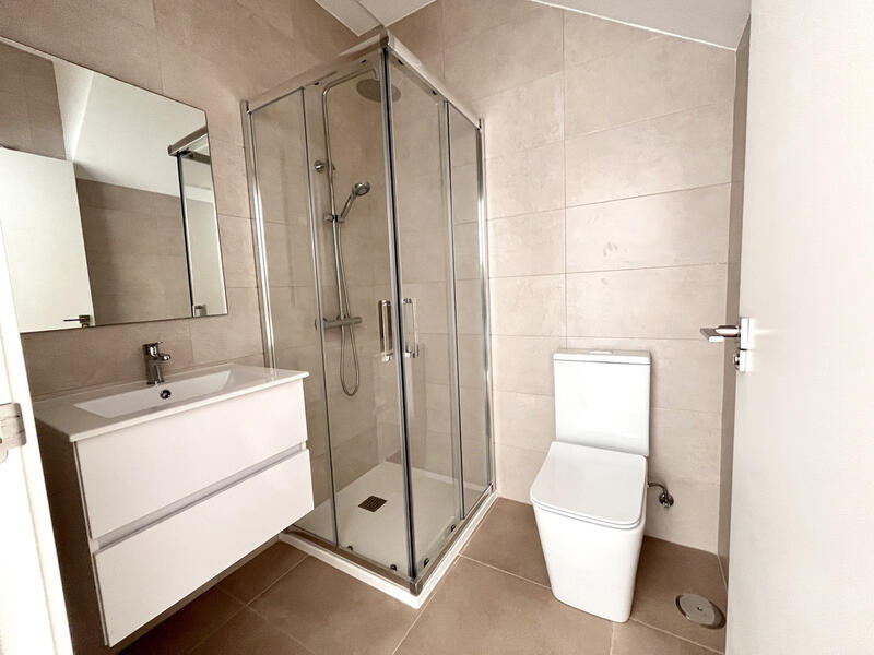 3 sovrum Radhus till salu