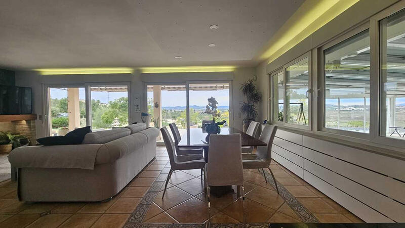 4 soveværelse Villa til salg