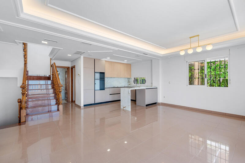 4 chambre Villa à vendre