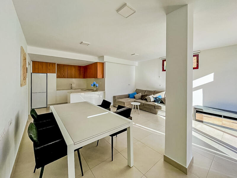 4 slaapkamer Villa Te koop 4 slaapkamer Villa Te koop