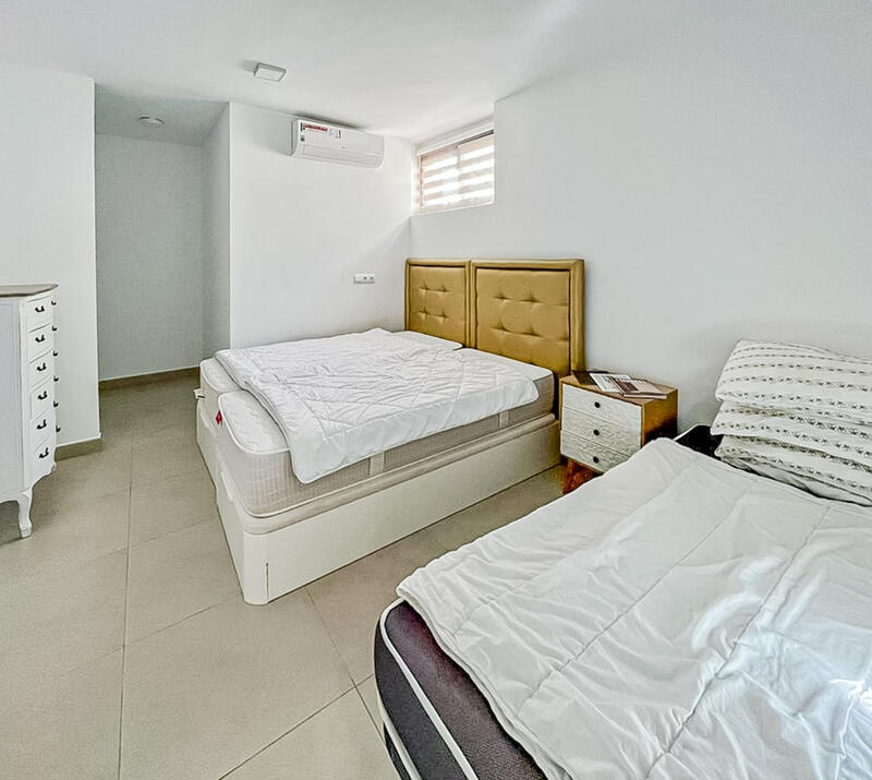 4 slaapkamer Villa Te koop 4 slaapkamer Villa Te koop