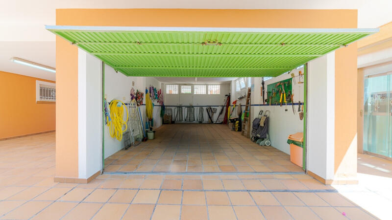 7 chambre Villa à vendre