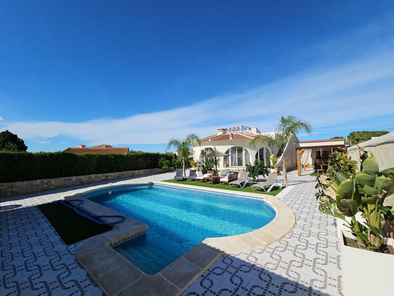 Villa til salg i Ciudad Quesada, Alicante