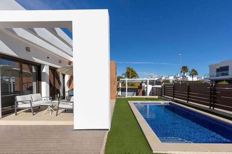 3 slaapkamer Villa Te koop