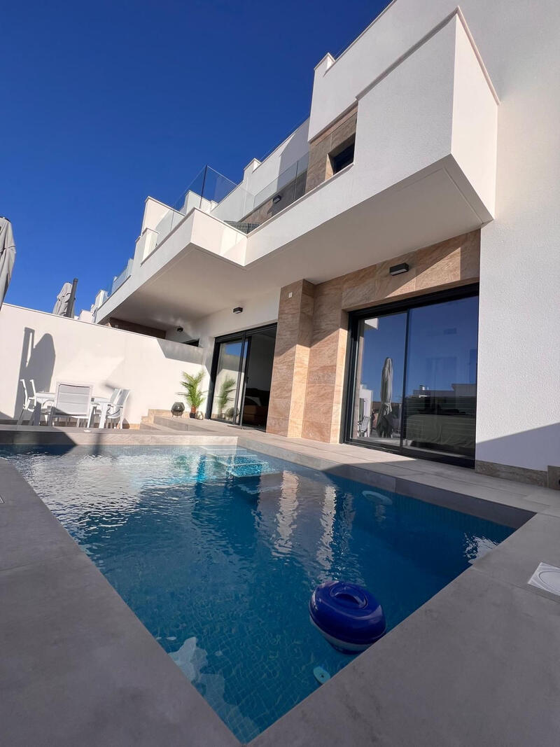 3 slaapkamer Villa Te koop