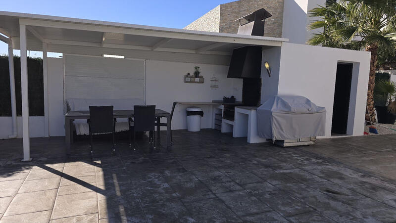 3 soveværelse Villa til salg