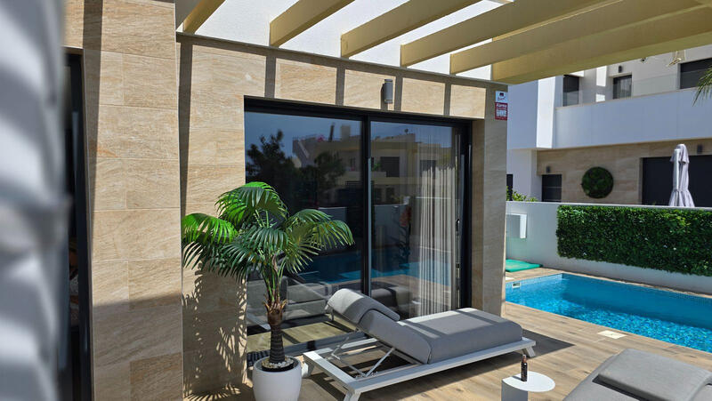 3 bedroom Villa for sale