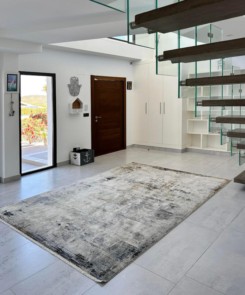 5 спальная комната вилла продается