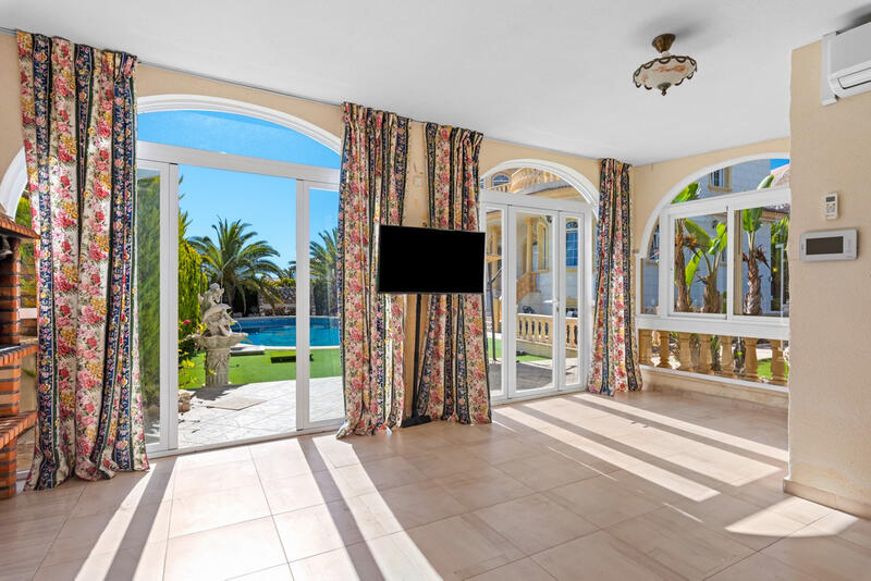 6 soveværelse Villa til salg 6 soveværelse Villa til salg