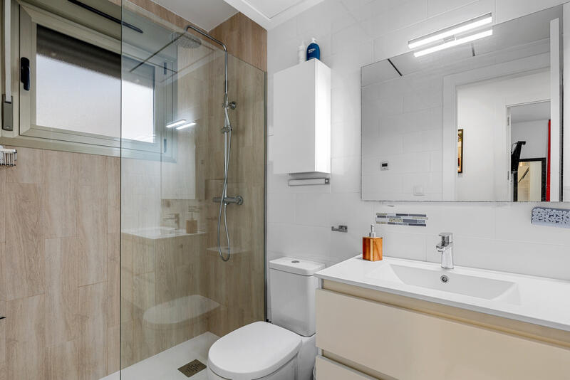 3 Schlafzimmer Villa zu verkaufen 3 Schlafzimmer Villa zu verkaufen