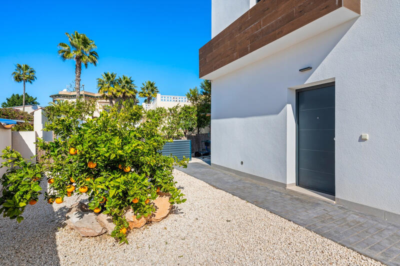 4 slaapkamer Villa Te koop