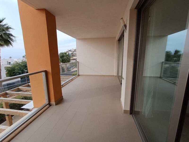 2 slaapkamer Appartement Te koop 2 slaapkamer Appartement Te koop