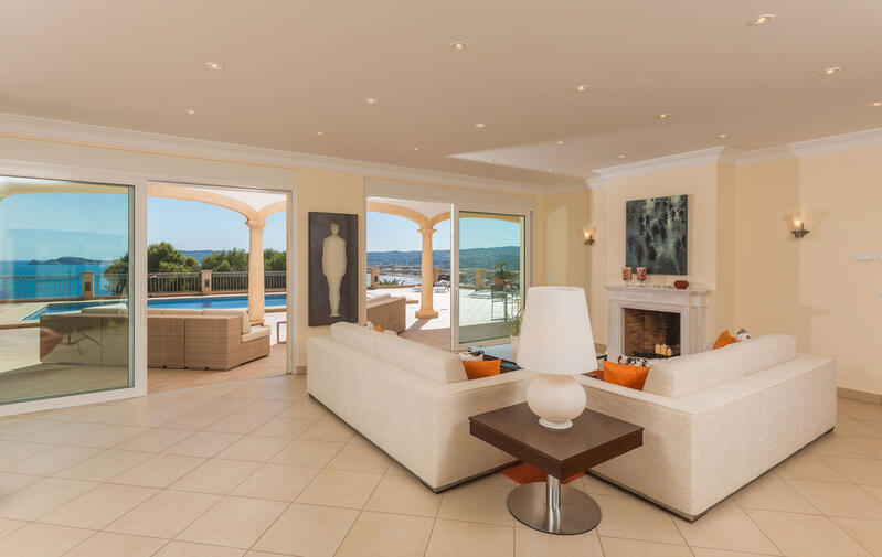 7 bedroom Villa for sale