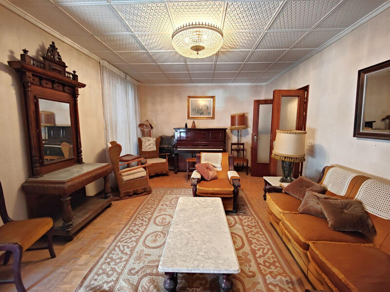 5 slaapkamer Appartement Te koop 5 slaapkamer Appartement Te koop