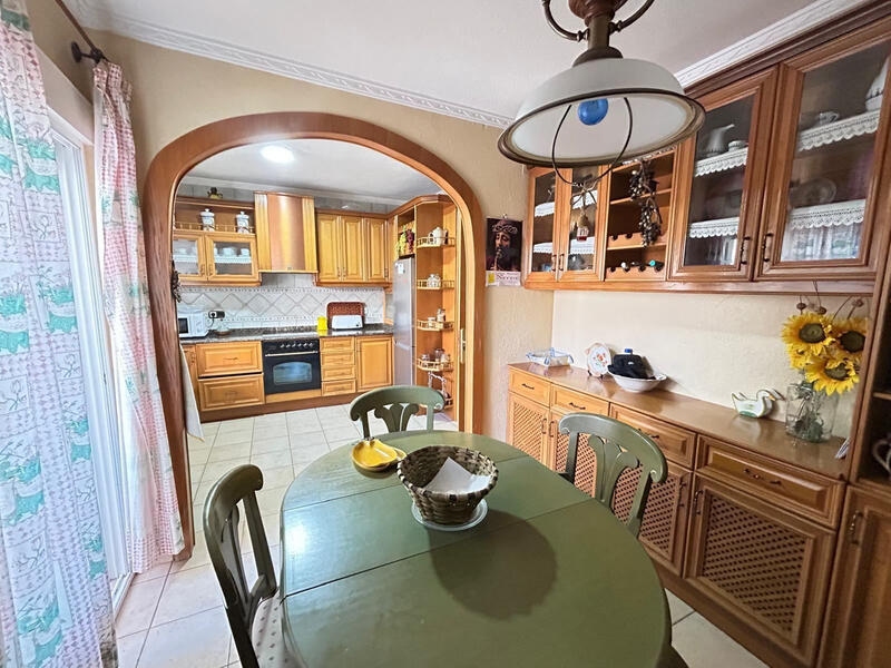 4 chambre Appartement à vendre